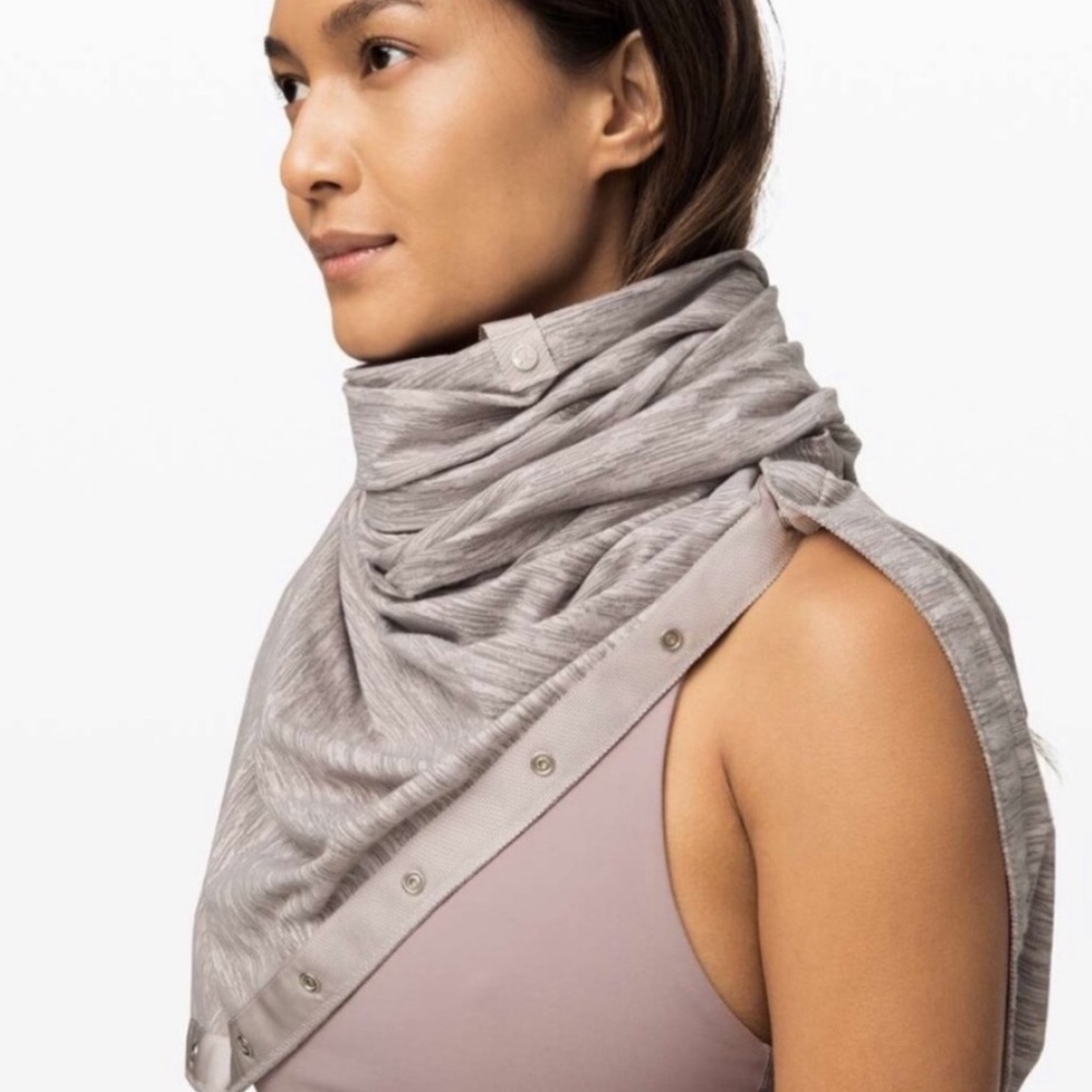 Lululemon Vinyasa Scarf